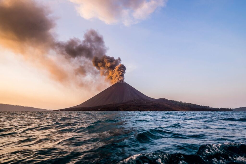 Letusan Gunung Krakatau